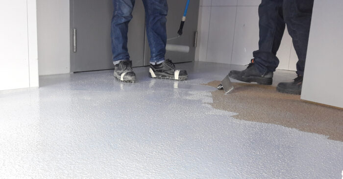 Rode datum dreigen Uitputten Antislip coating voor vloeren – G-vloeren.nl