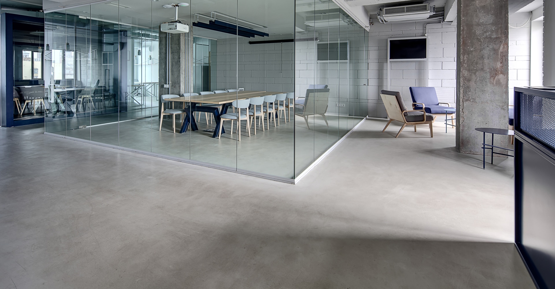 Kantoorvloer met betonvloer