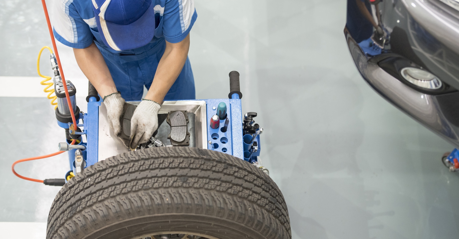 Werkplaatsvloer voor bandenspecialist