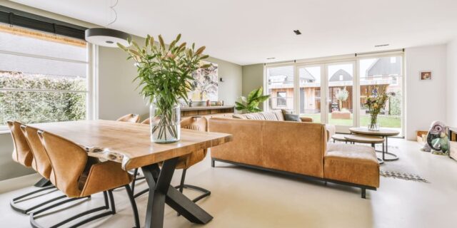 Gietvloer in de eetkamer