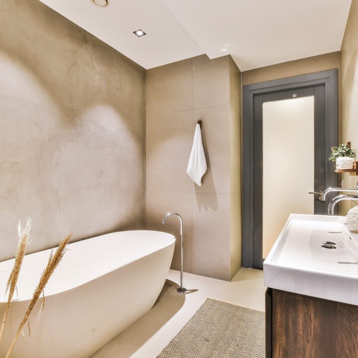 beton-cire-badkamer-wanden-taupe-warm-aardse-tinten beton-cire-badkamer-wanden-taupe-warm-aardse-tinten