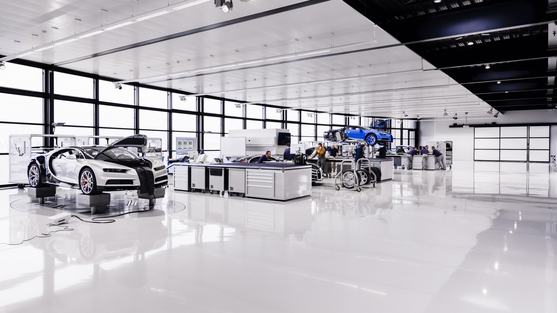 coatingvloer-werkplaats-coating-vloer-fabrieksvloer-epoxy-glanzend coatingvloer-werkplaats-coating-vloer-fabrieksvloer-epoxy-glanzend