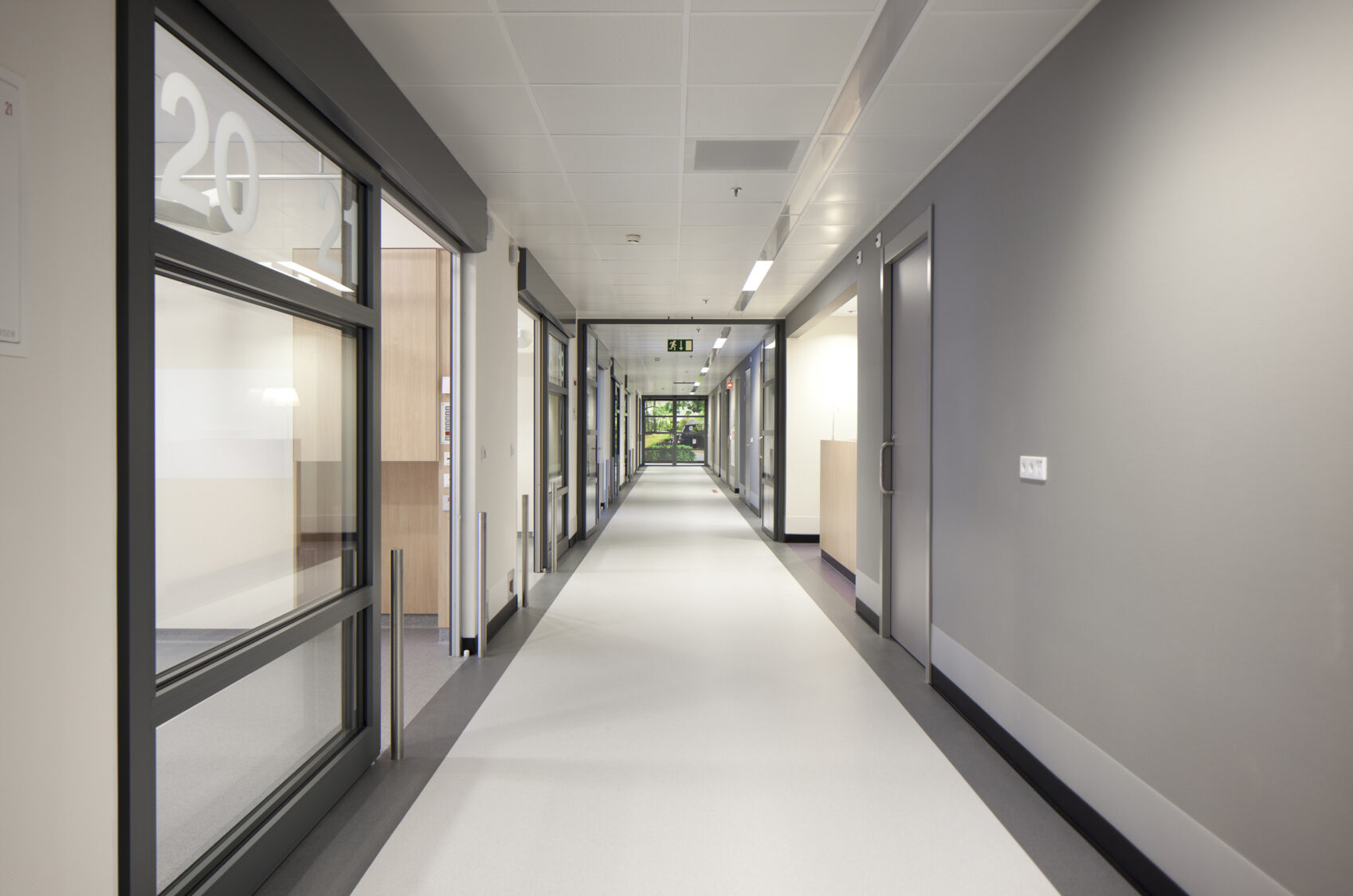 coatingvloer-ziekenhuis-coating-vloer-mat-naadloos coatingvloer-ziekenhuis-coating-vloer-mat-naadloos