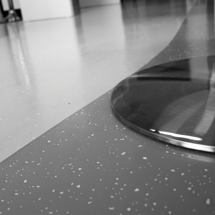 epoxyvloer-flakes-coating-vloer-fabrieksvloer-epoxy epoxyvloer-flakes-coating-vloer-fabrieksvloer-epoxy