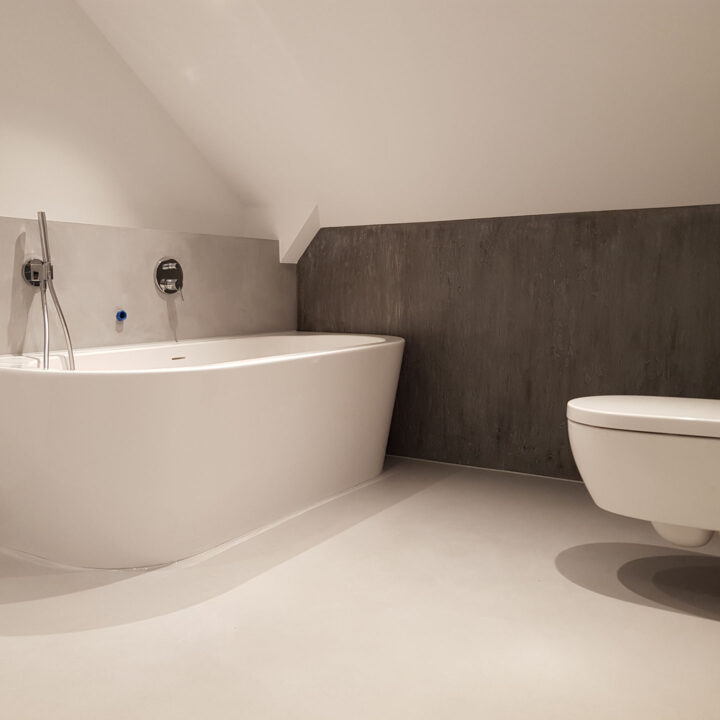 gietvloer-badkamer-taupe-aards-warm-comfortabel gietvloer-badkamer-taupe-aards-warm-comfortabel