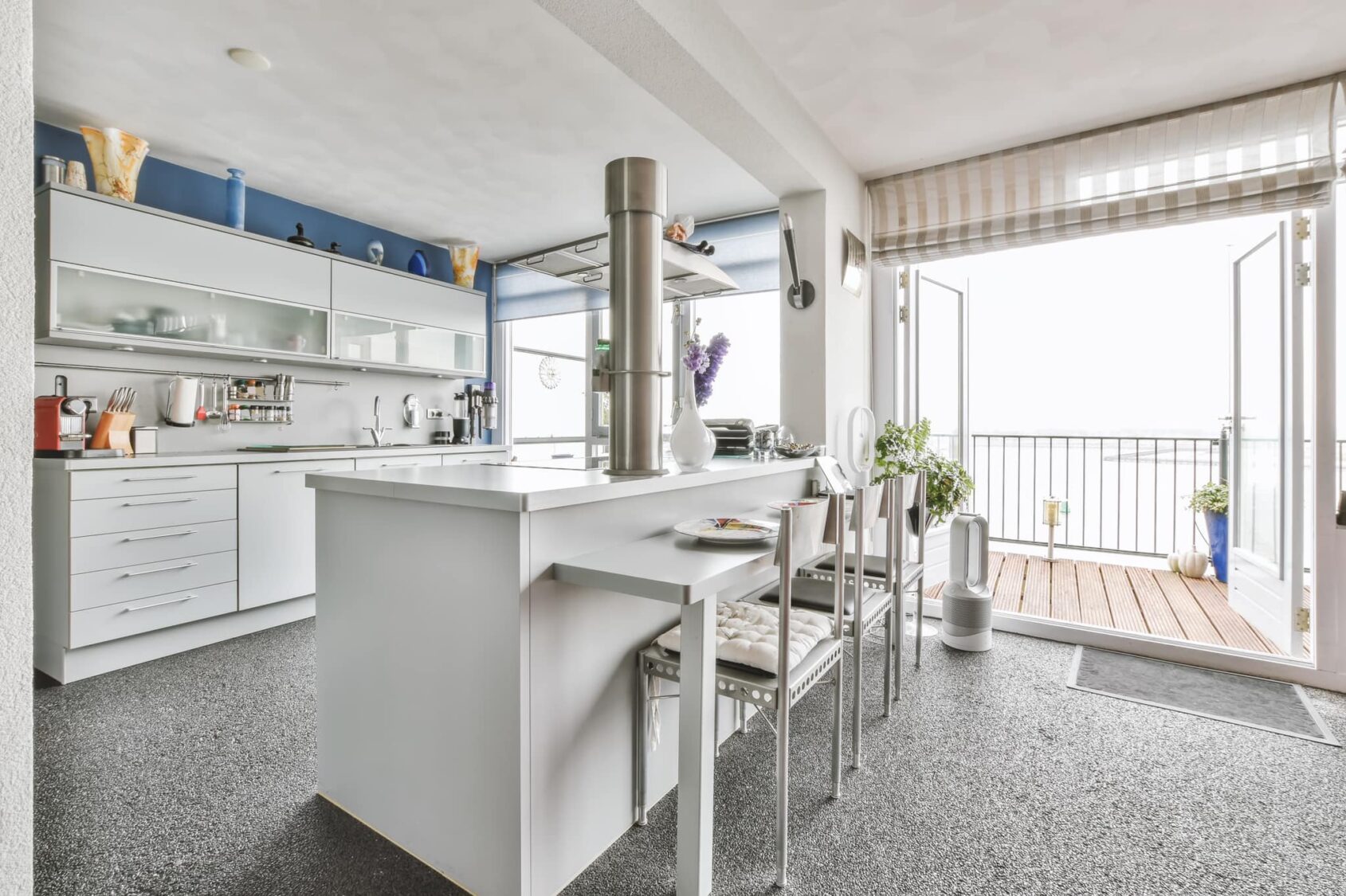 grindvloer-woonkamer-licht-grijs-cementlook-krasvast grindvloer-woonkamer-licht-grijs-cementlook-krasvast